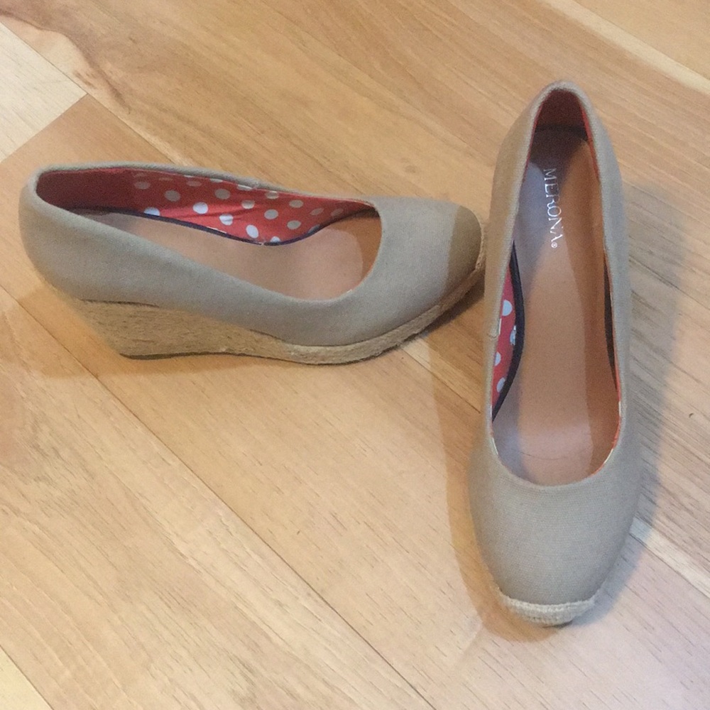 Canvas Wedges